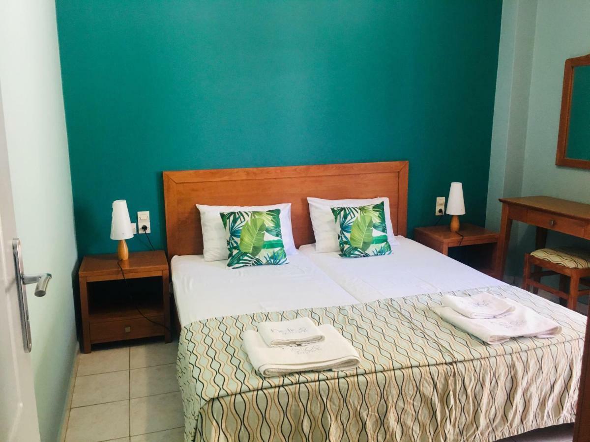Helios Apartments Плакиас Екстериор снимка
